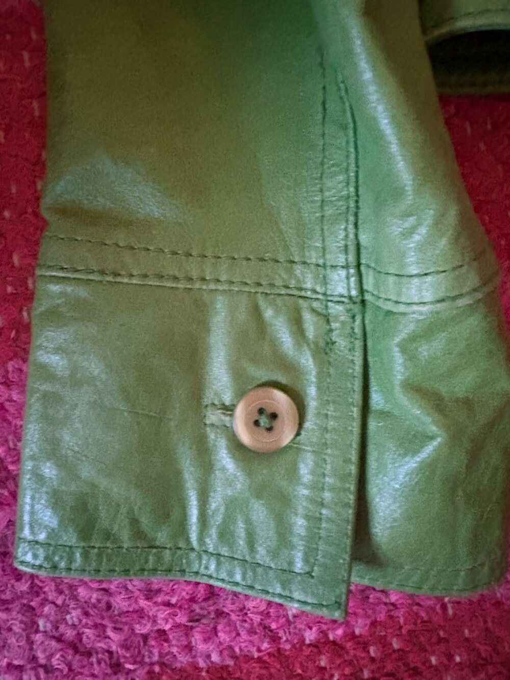 Rare Green Leather Jacket. Cropped Bomber. Zip-Front. Perfect. Size M-L - Picture 4 of 10